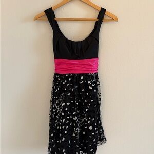 City Triangles Black and Pink Mini Dress with Sleeveless Scoop Neck